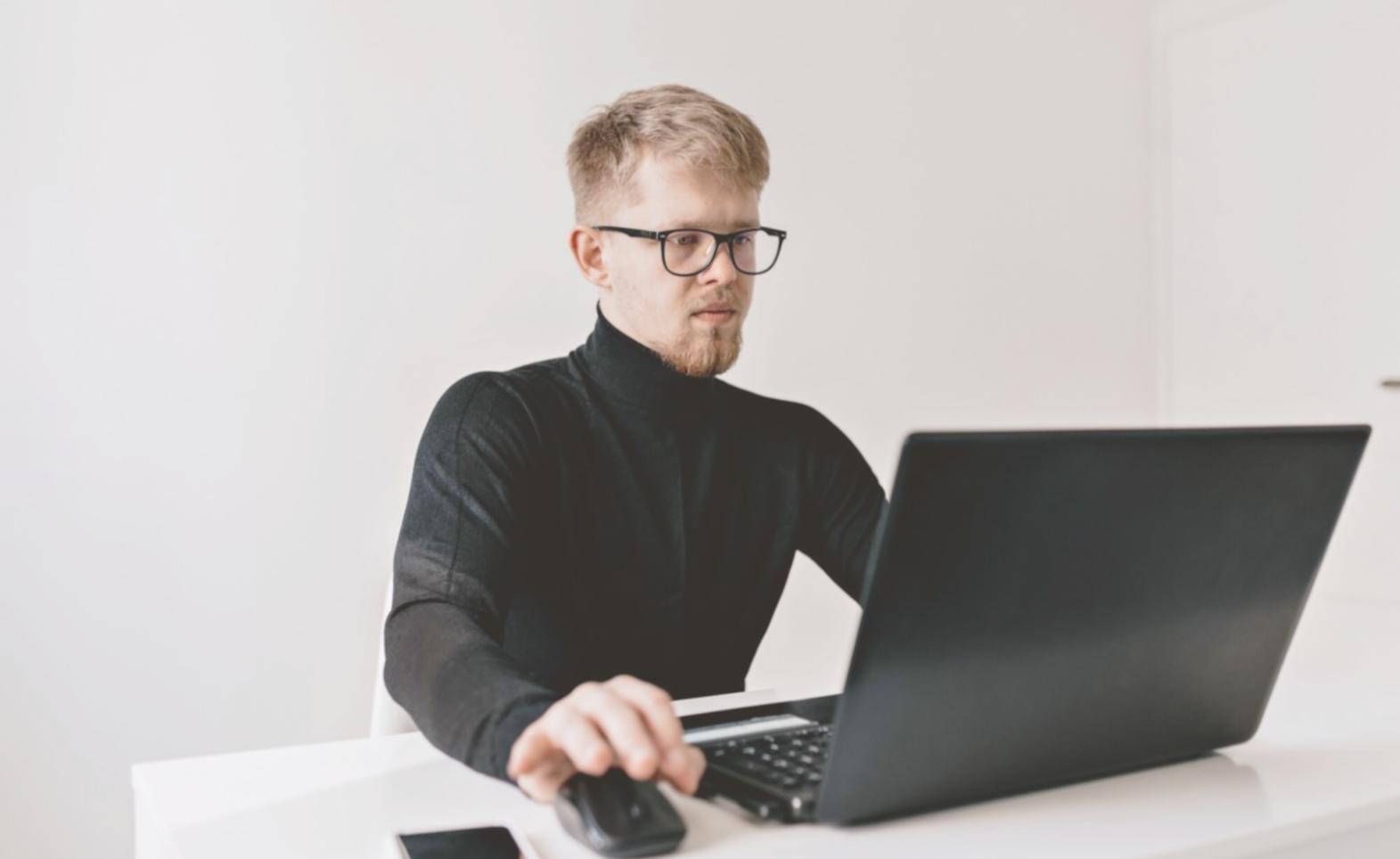 Local retail business implementing SEO strategy